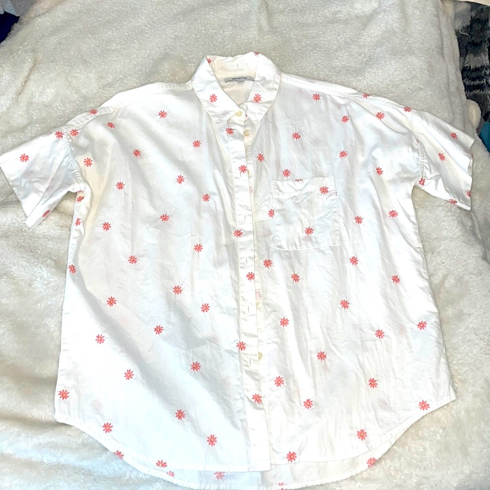 Madewell Button Down w/cute flowers and cuffed sleeves !